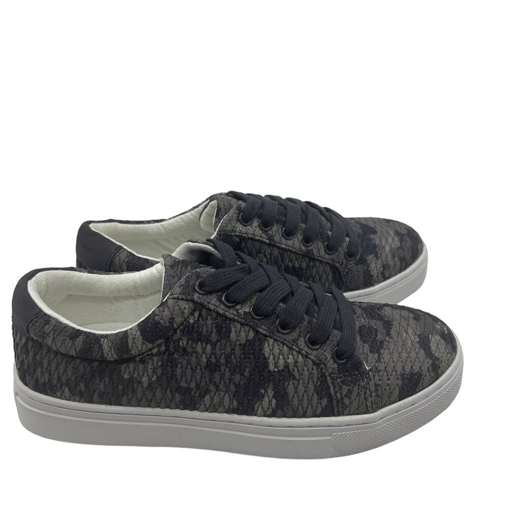Isaac Mizrahi Live! SOHO Size 6 M Quilted Camo Printed Lace-Up Sneakers Grey